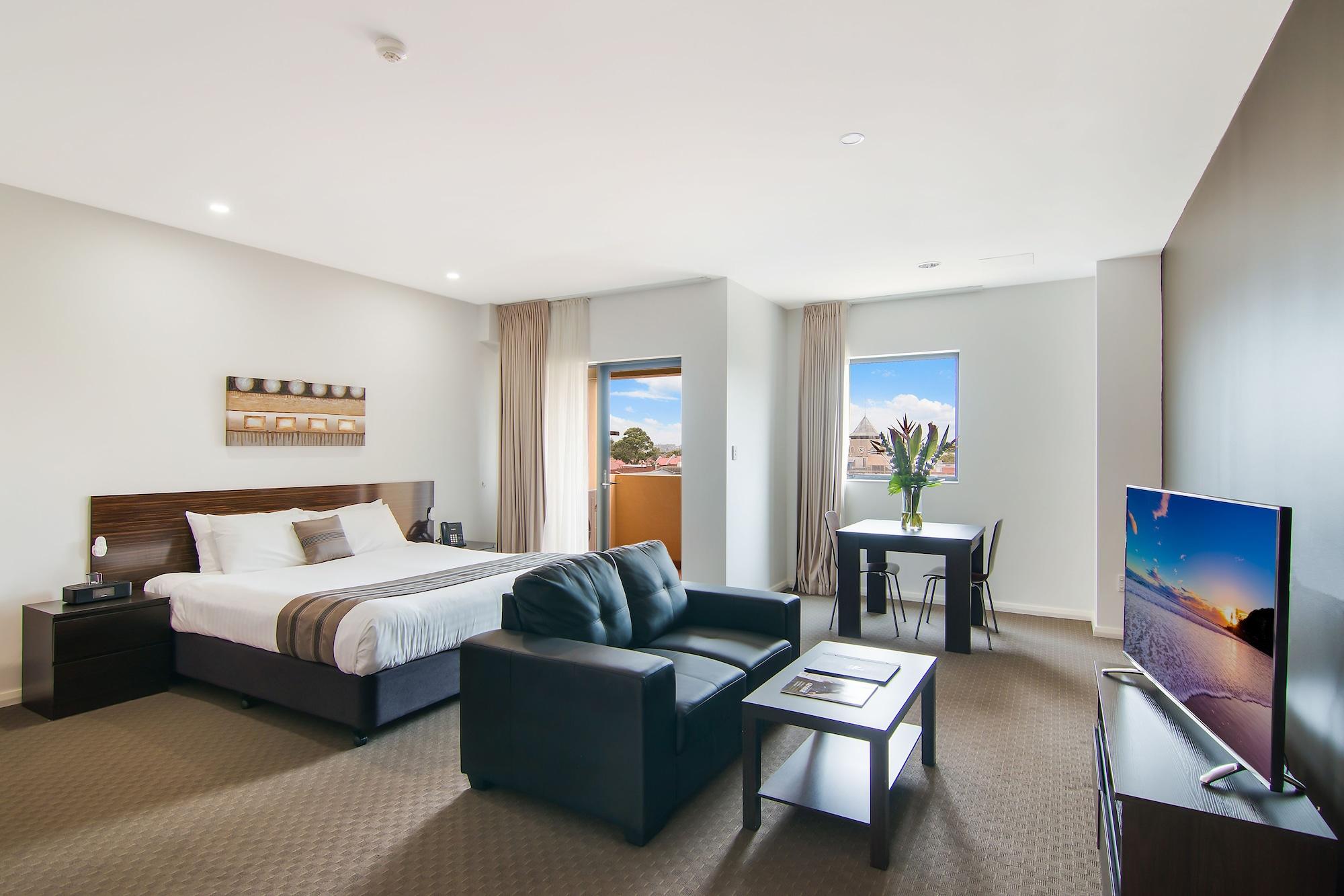 Boulevard On Beaumont 4*